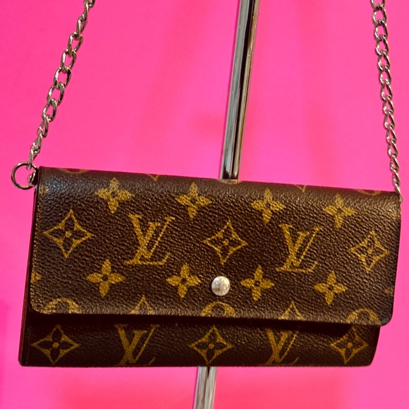 Louis Vuitton Silver Ed Brown Monogram Chain Bag - Picture 11 of 15